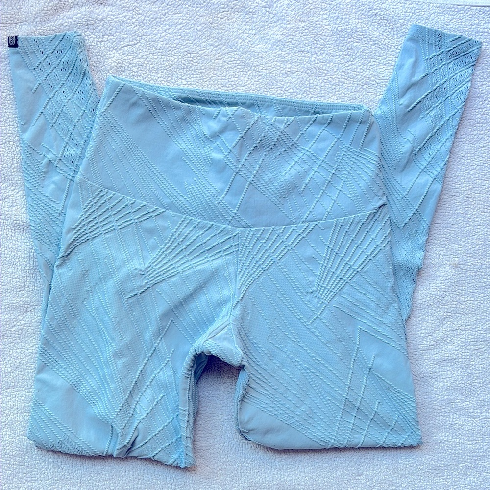 Onzie Light Blue Leggings SM